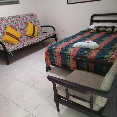 מונטנגרו Cafe Inn Casa Hotel מראה חיצוני תמונה