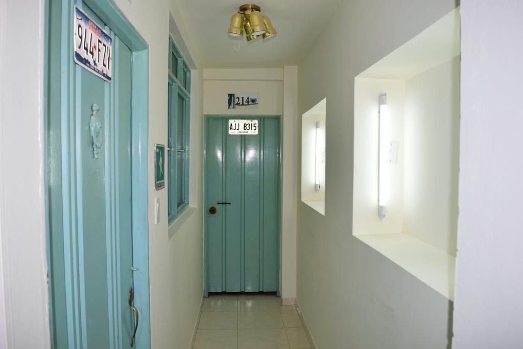 מונטנגרו Cafe Inn Casa Hotel מראה חיצוני תמונה